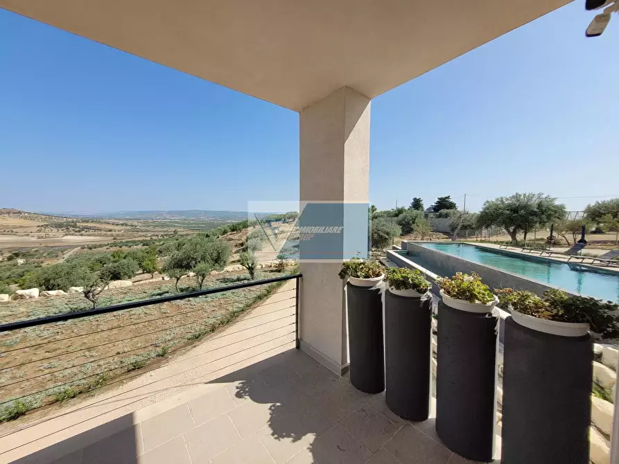 Immagine 1 di Terreno edificabile in vendita  a Noto