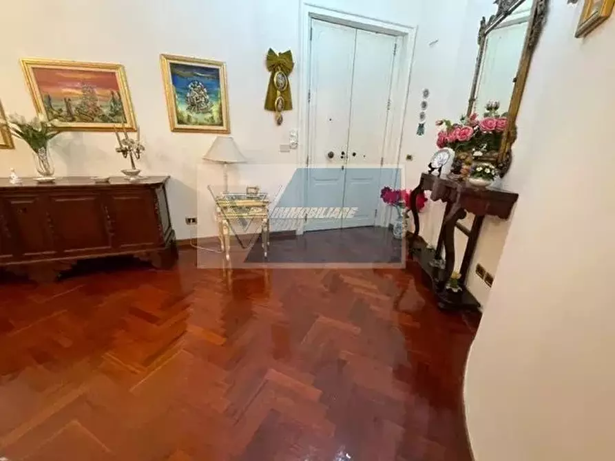 Immagine 12 di Casa trifamiliare in vendita  in Corso Matteotti a Siracusa