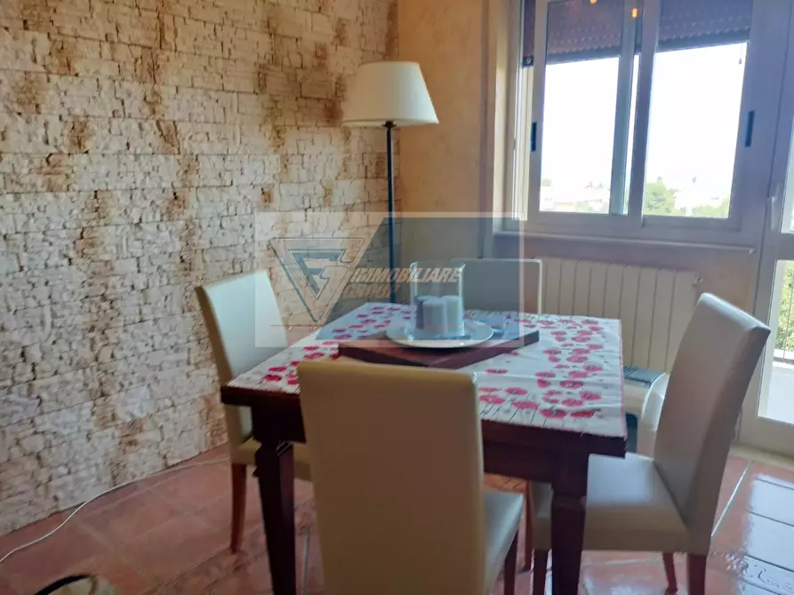 Immagine 4 di Casa trifamiliare in vendita  in Via Avola a Siracusa