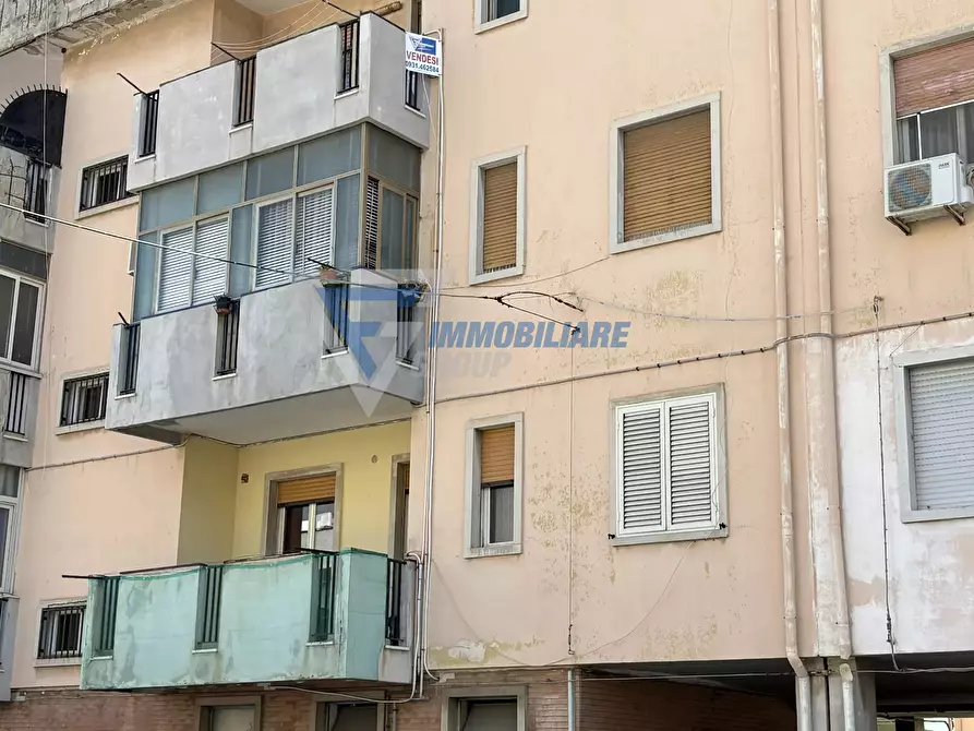 Immagine 9 di Casa trifamiliare in vendita  in Via Ramacca a Siracusa