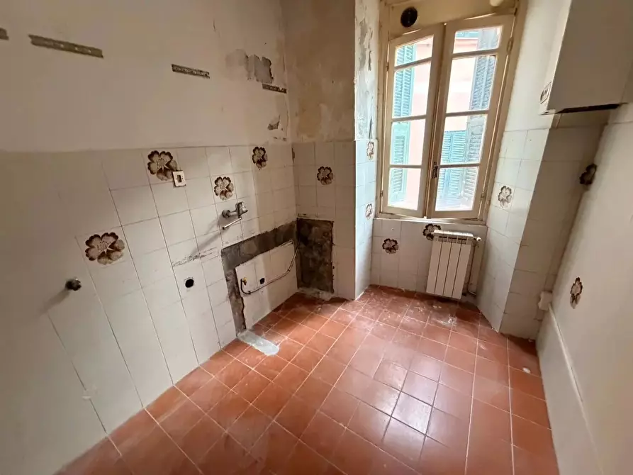 Immagine 3 di Casa trifamiliare in vendita  in Piazza del Canto, 17 a Ventimiglia