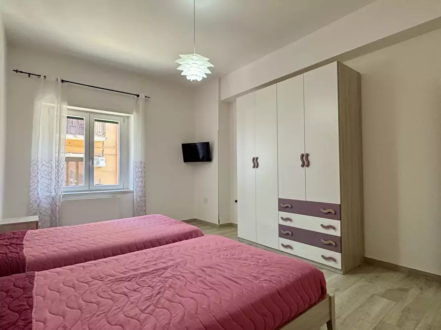 Immagine 9 di Casa trifamiliare in vendita  in Via XXIV Maggio, 74e a Cosenza