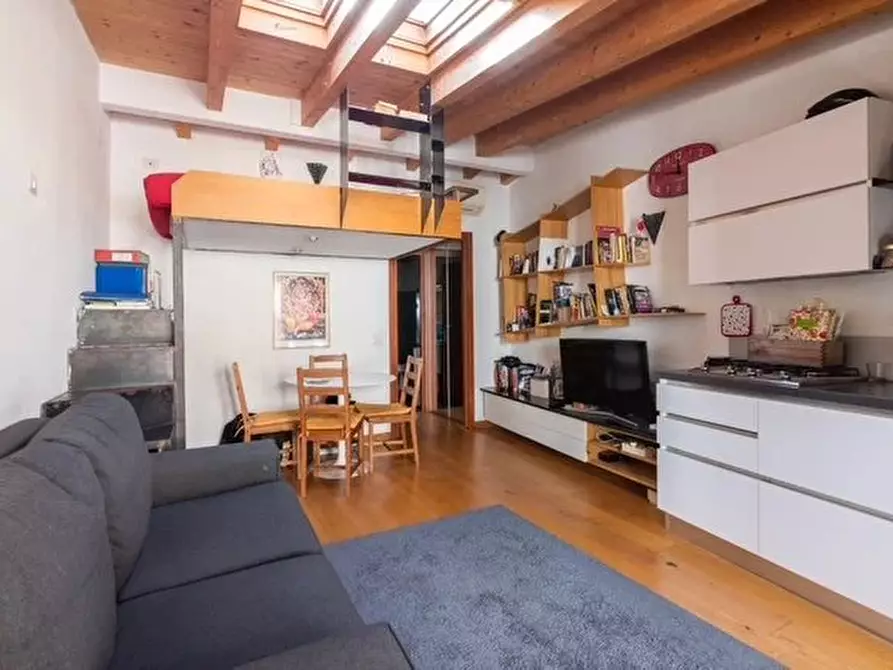 Immagine 2 di Casa trifamiliare in vendita  a Milano