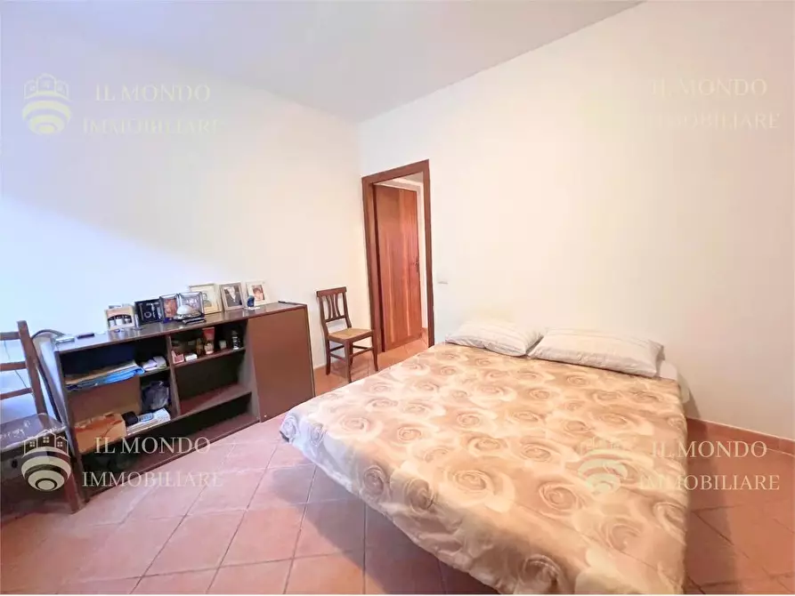 Immagine 22 di Casa trifamiliare in vendita  a Palombara Sabina