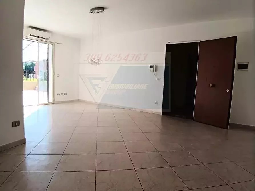 Immagine 12 di Casa trifamiliare in vendita  in Via Pitagora a Floridia