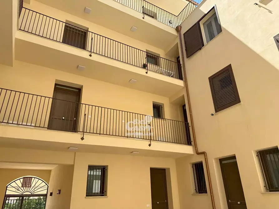 Immagine 10 di Casa trifamiliare in vendita  a Marsala