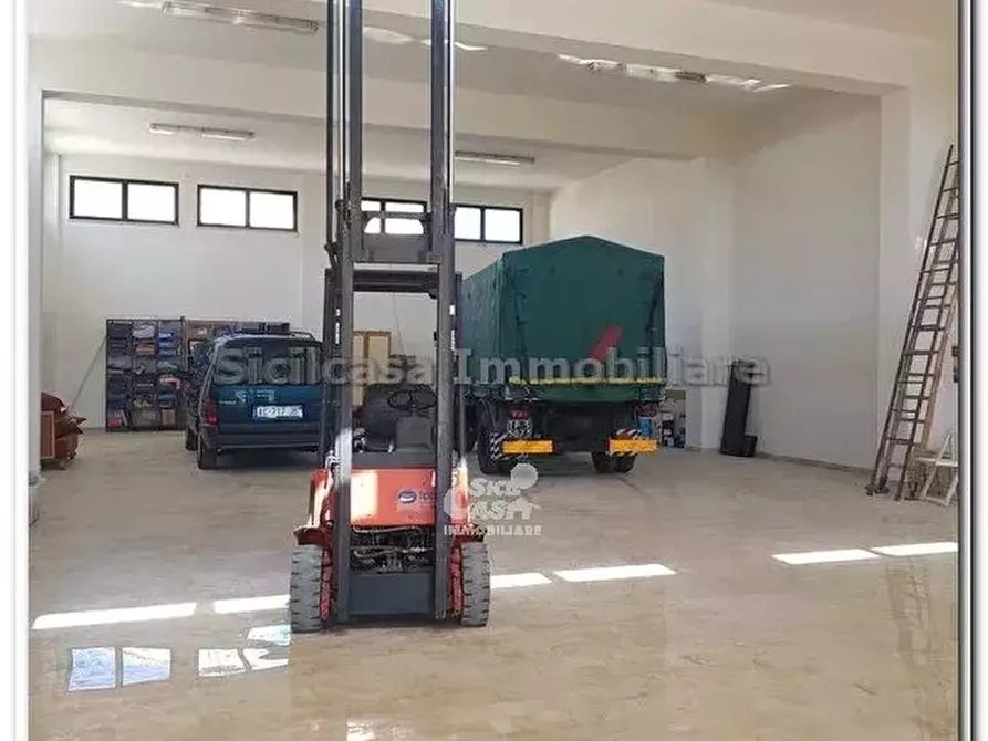 Immagine 3 di Casa bifamiliare in vendita  a Marsala