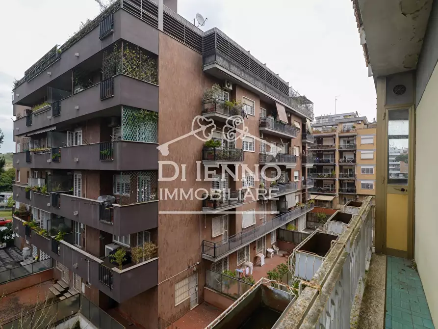 Immagine 17 di Casa trifamiliare in vendita  a Roma