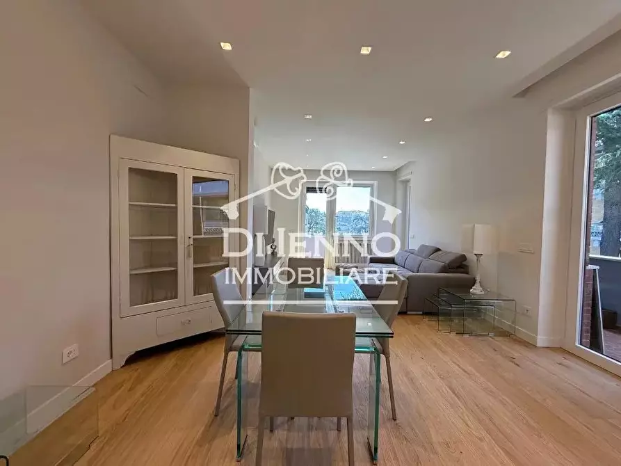 Immagine 1 di Casa trifamiliare in affitto  in Via Madesimo a Roma