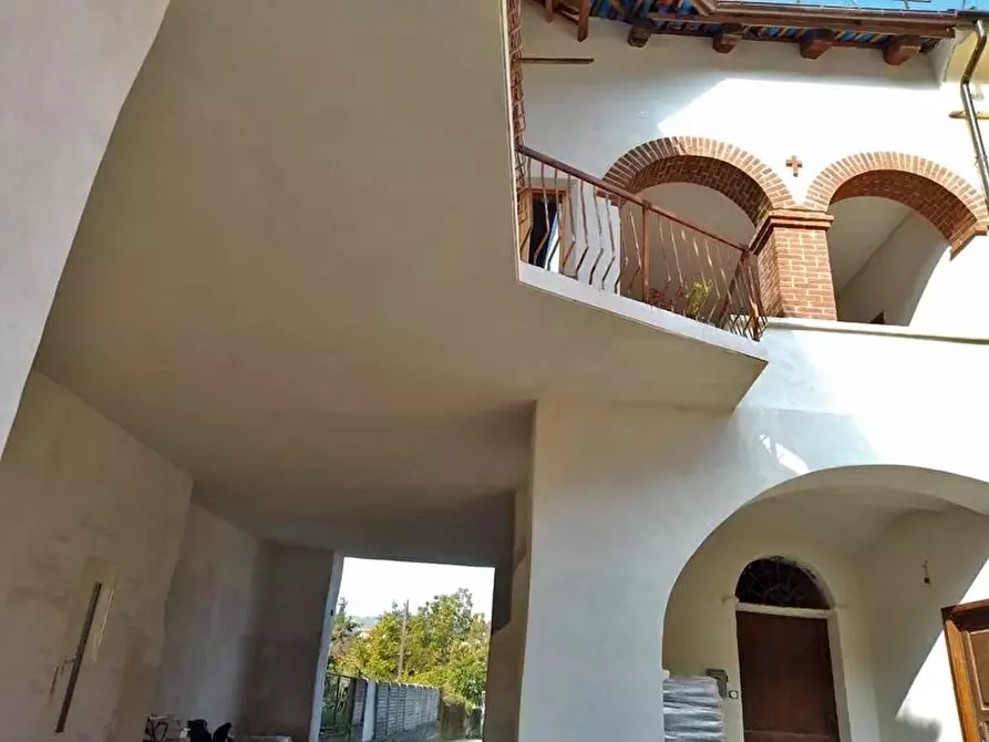 Immagine 9 di Casa trifamiliare in vendita  a Dogliani