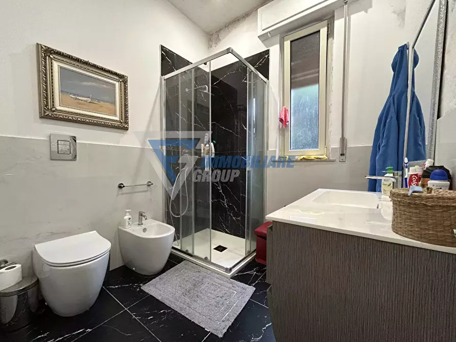 Immagine 7 di Casa trifamiliare in vendita  in VIA CARLENTINI a Siracusa