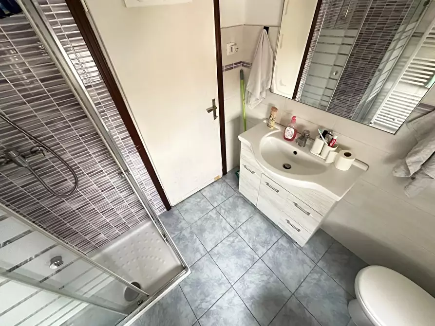 Immagine 9 di Casa trifamiliare in vendita  a Conegliano