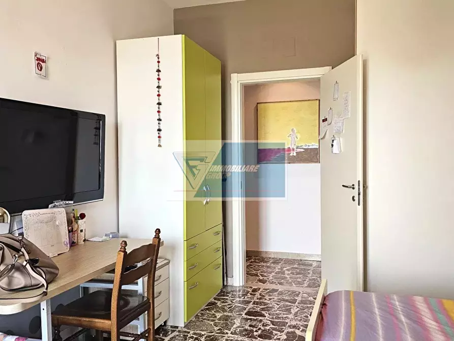 Immagine 19 di Casa trifamiliare in vendita  in Viale Teracati, 110 a Siracusa