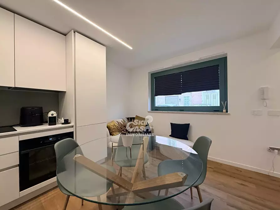 Immagine 9 di Casa trifamiliare in affitto  a Marsala