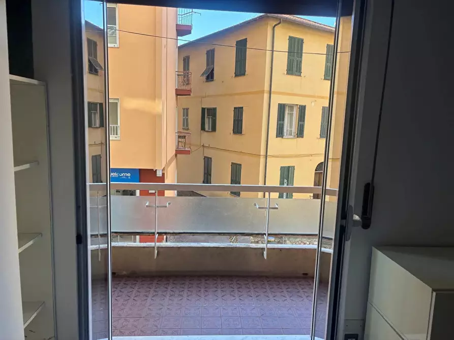 Immagine 19 di Casa trifamiliare in vendita  in Via Giacomo Matteotti, 1 a Ventimiglia
