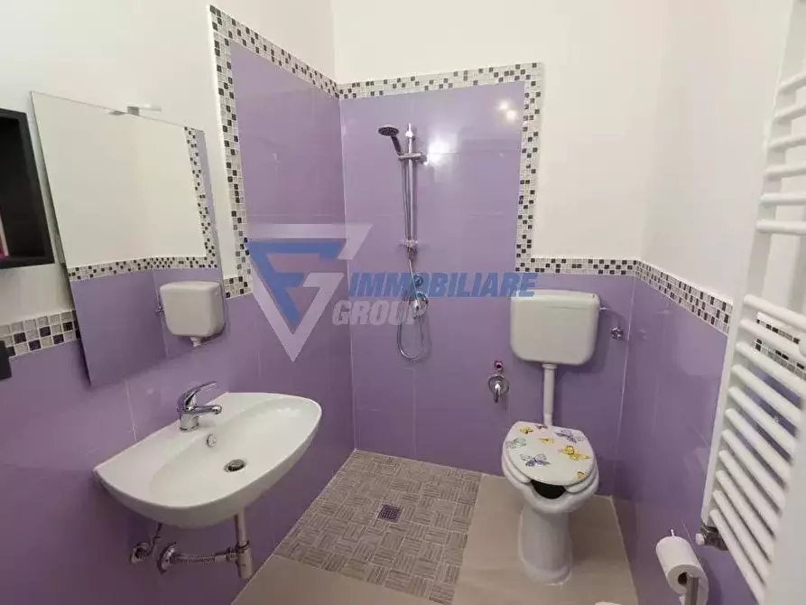 Immagine 13 di Casa trifamiliare in vendita  in Viale Epipoli a Siracusa