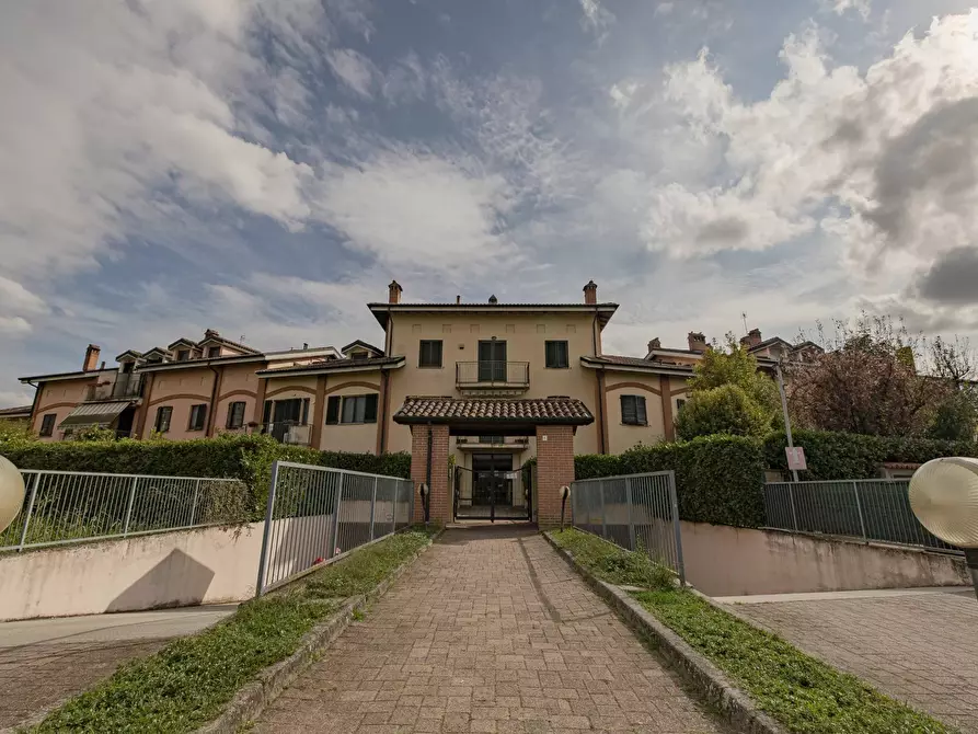 Immagine 38 di Casa trifamiliare in affitto  in Via 2 Giugno, 1 a Lodi