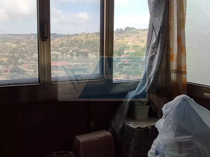 Immagine 20 di Casa trifamiliare in vendita  in Via I Maggio a Buccheri