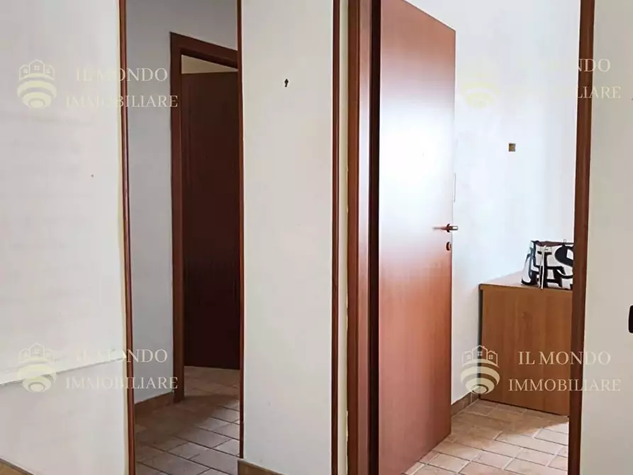 Immagine 4 di Casa trifamiliare in vendita  in Via Trieste a Palombara Sabina