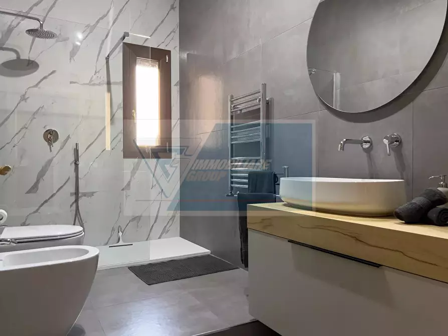 Immagine 21 di Casa trifamiliare in vendita  in Via Pasubio a Siracusa