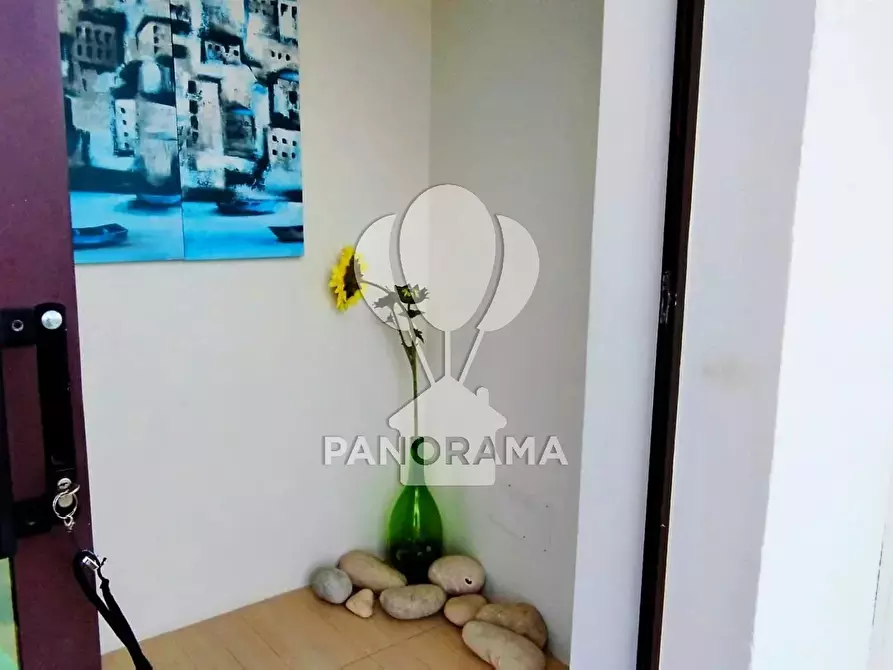 Immagine 25 di Casa trifamiliare in vendita  a Castelvetrano