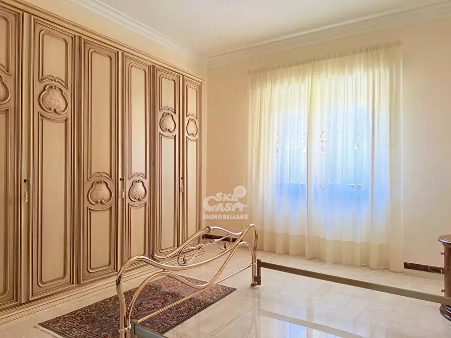 Immagine 19 di Casa trifamiliare in vendita  a Marsala