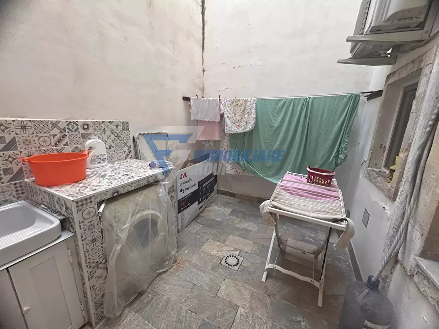 Immagine 12 di Casa trifamiliare in vendita  in Via Pindaro a Siracusa