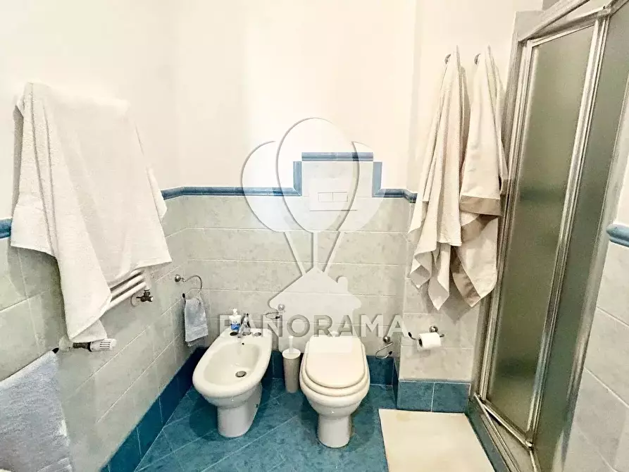 Immagine 10 di Casa trifamiliare in vendita  in Via Colombo a Partinico