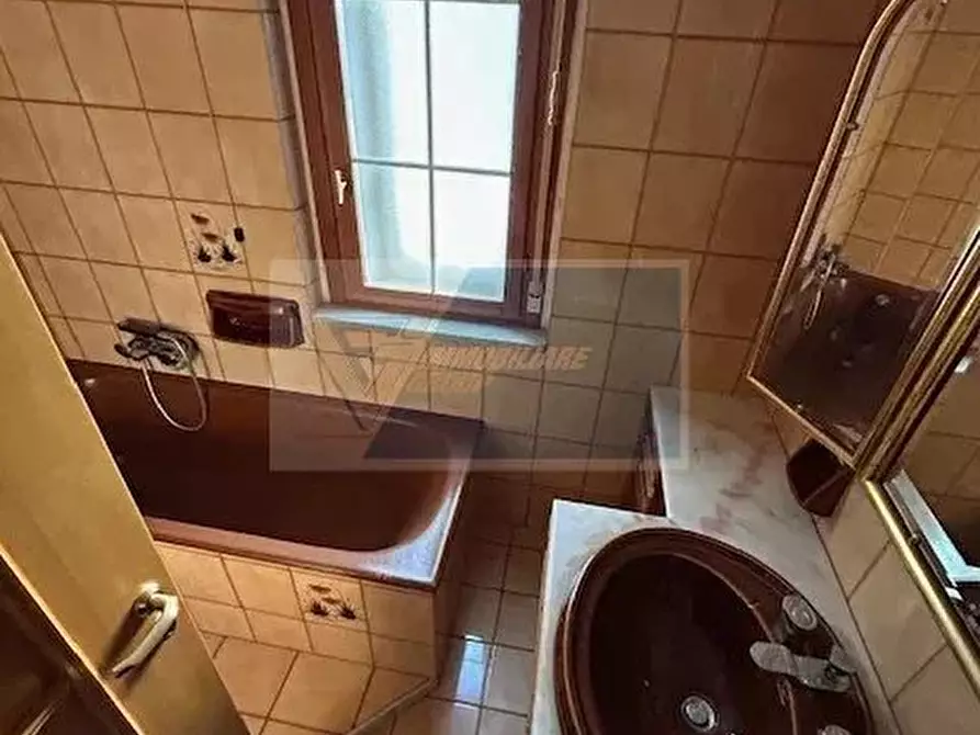 Immagine 8 di Casa trifamiliare in vendita  in VIA SEBASTIANO OLIVIERI a Siracusa