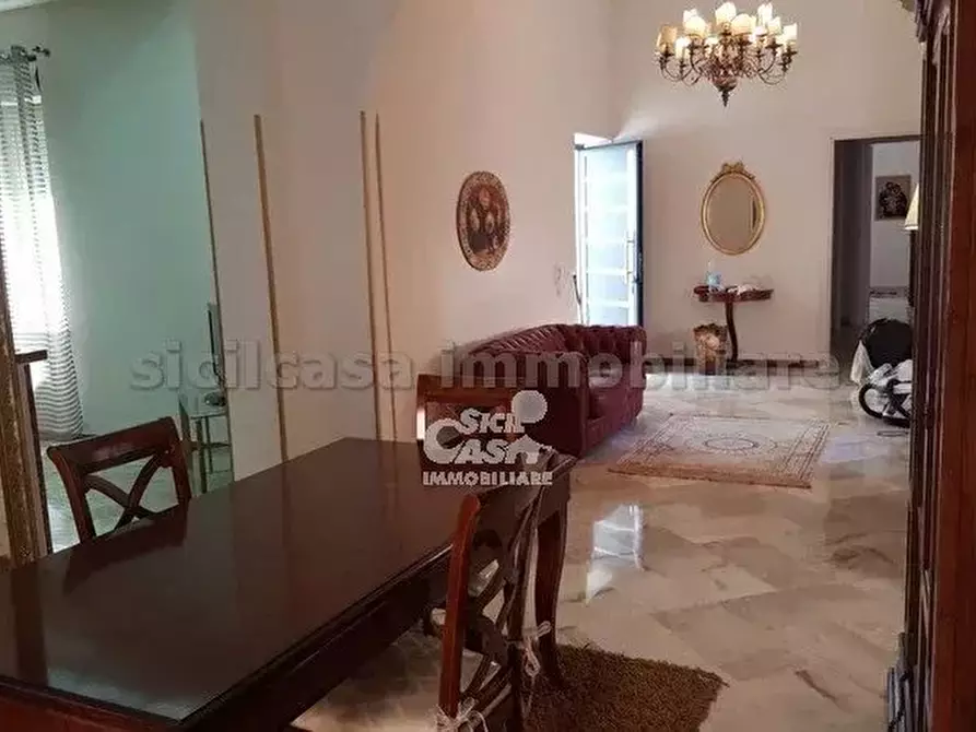 Immagine 6 di Casa trifamiliare in vendita  a Marsala