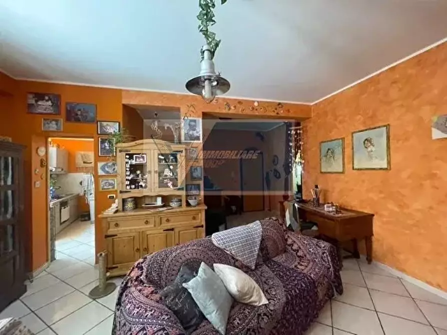 Immagine 1 di Casa trifamiliare in vendita  in Via Della Pentapoli a Buccheri