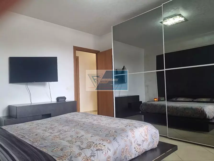 Immagine 15 di Casa trifamiliare in vendita  in Piazza Carlo Cavarra, 10 a Buccheri