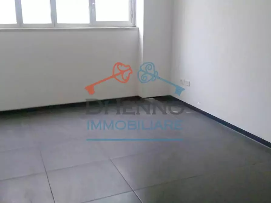 Immagine 1 di Castello in affitto  in Via Luigi Chiarelli a Roma