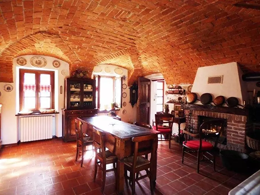 Immagine 6 di Terreno edificabile in vendita  a Barolo