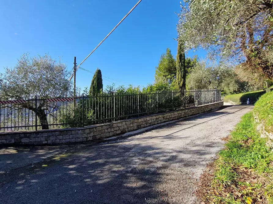 Immagine 80 di Terreno edificabile in vendita  in Via Domenico Canata a Avegno