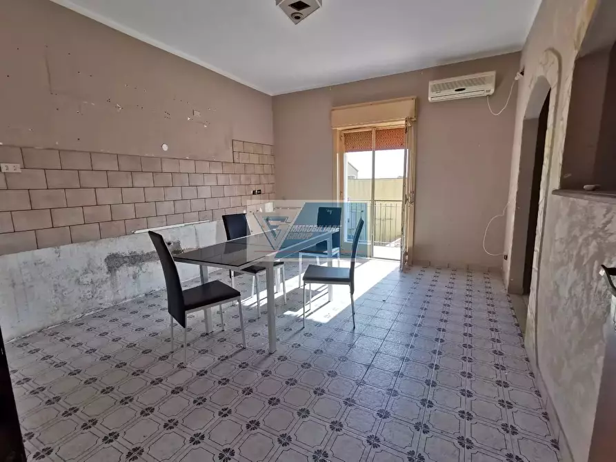 Immagine 17 di Casa trifamiliare in vendita  a Buccheri