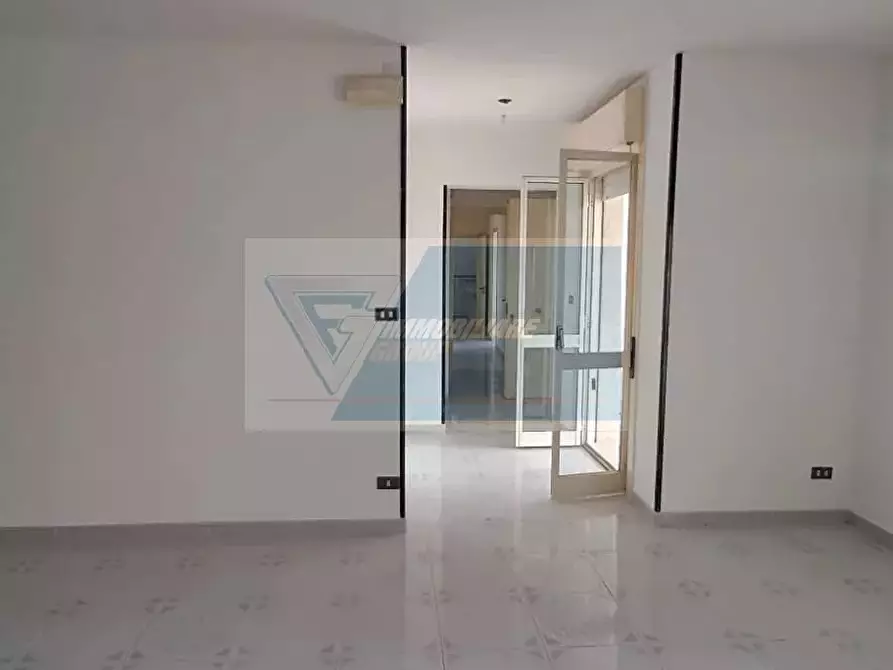 Immagine 16 di Casa trifamiliare in vendita  a Floridia