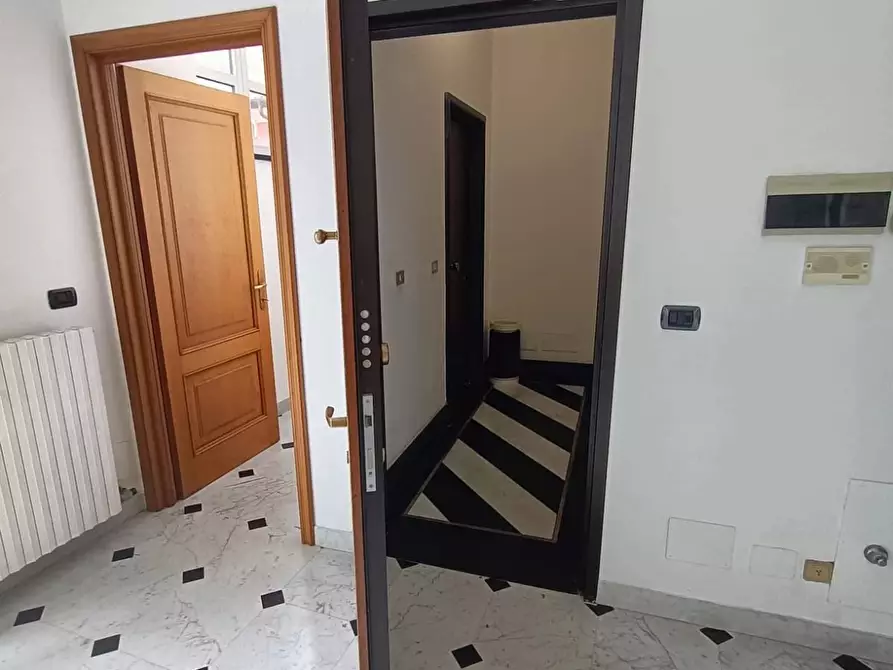 Immagine 12 di Casa trifamiliare in vendita  in Via Costaguta a Chiavari