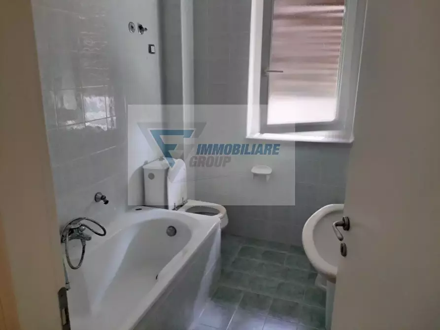 Immagine 10 di Casa trifamiliare in affitto  in Via Augusta a Siracusa