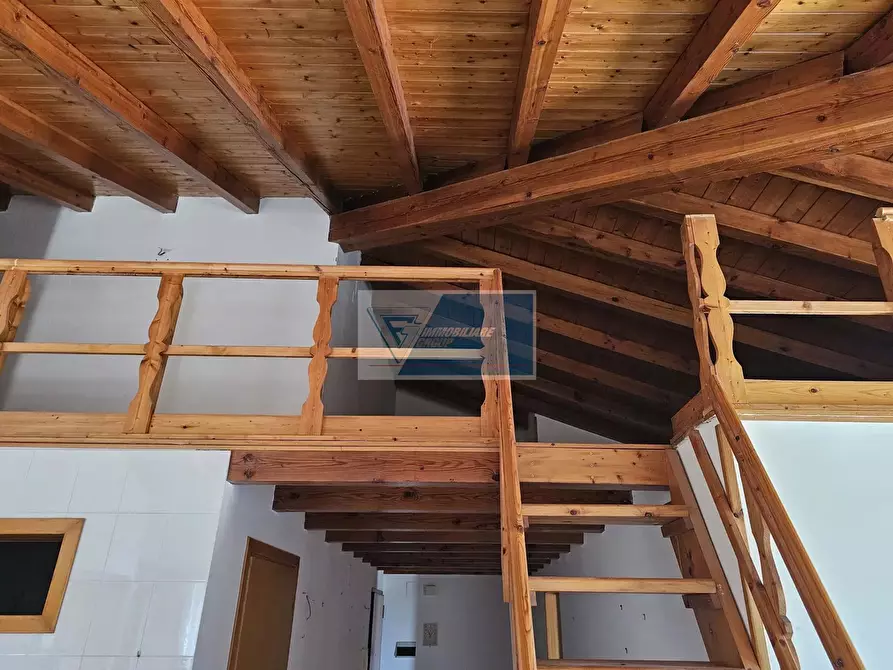 Immagine 15 di Casa trifamiliare in vendita  in Via del Gelsomino a Floridia