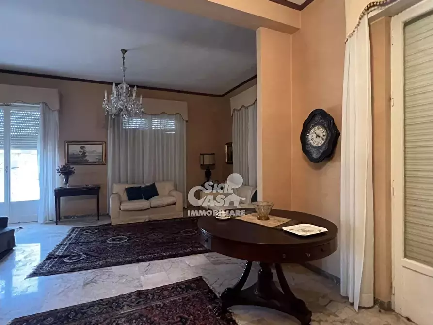 Immagine 15 di Casa trifamiliare in vendita  a Marsala