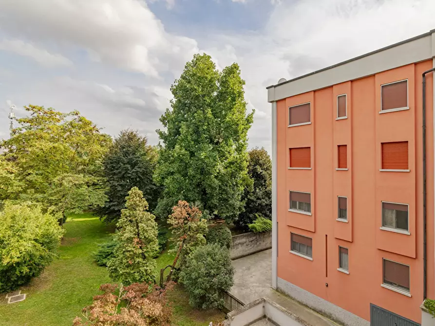 Immagine 6 di Casa trifamiliare in affitto  in Via Fratelli Baggi, 15 a Lodi