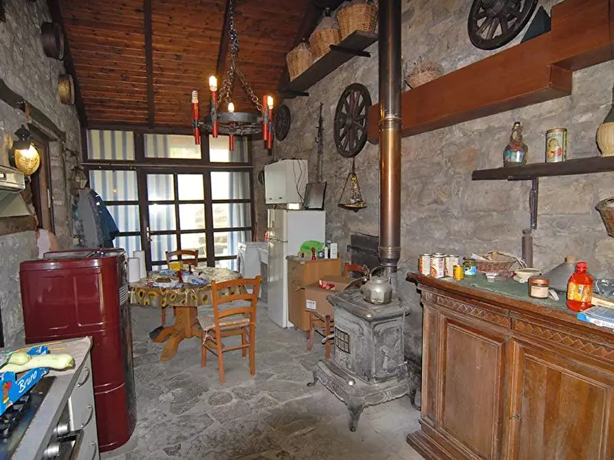 Immagine 10 di Terreno edificabile in vendita  a Bergolo