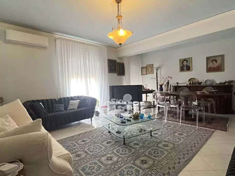 Immagine 34 di Casa trifamiliare in vendita  in via Honor Frost a Marsala