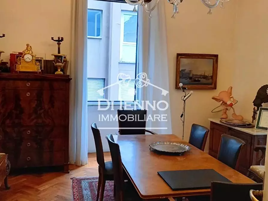 Immagine 14 di Castello in affitto  in Via Arno a Roma