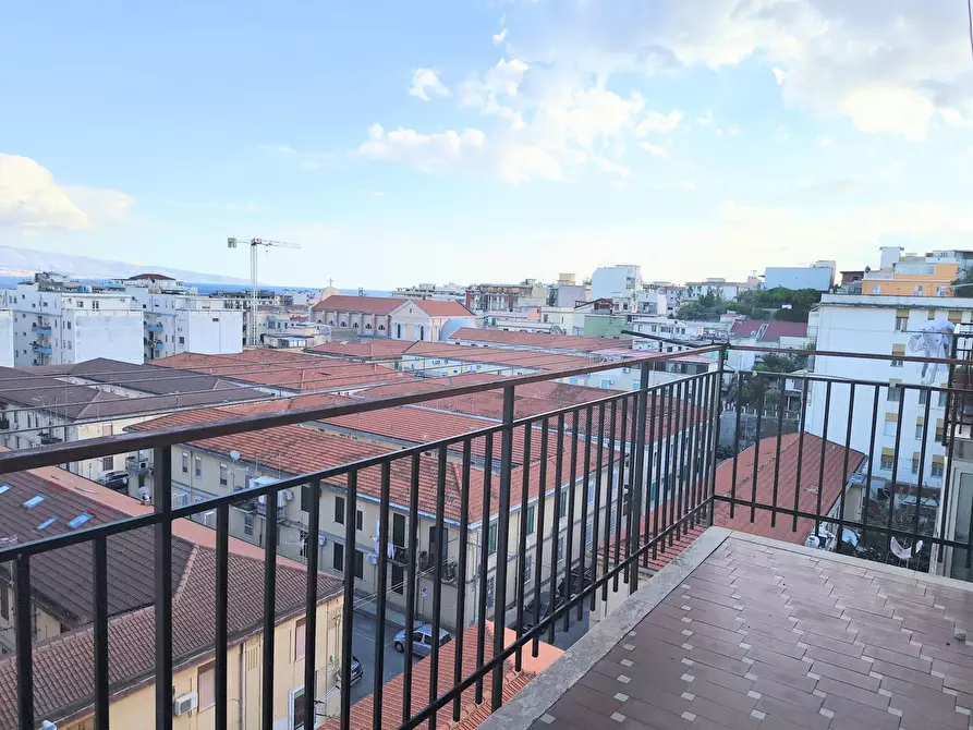 Immagine 7 di Casa trifamiliare in vendita  in Via Giuseppe Bottone, 20 a Messina