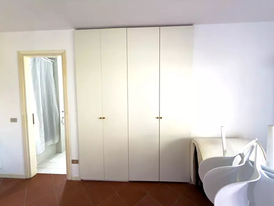 Immagine 8 di Casa trifamiliare in vendita  in Via della Bilancia, 8 a Olbia