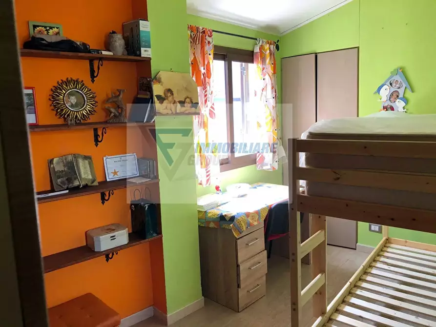 Immagine 17 di Casa trifamiliare in vendita  in Via dell'Indipendenza a Siracusa