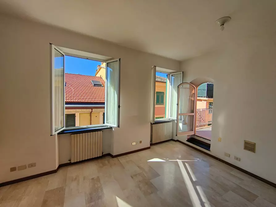 Immagine 8 di Casa trifamiliare in vendita  in Via Vittorio Veneto a Chiavari