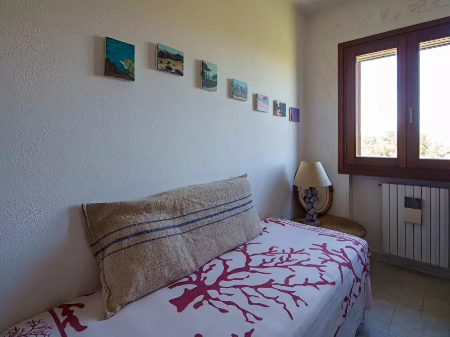 Immagine 17 di Casa trifamiliare in vendita  in Via Brancaleoni Delfina a Arzachena